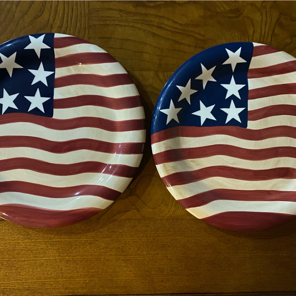 Patriotic Flag Design Plates